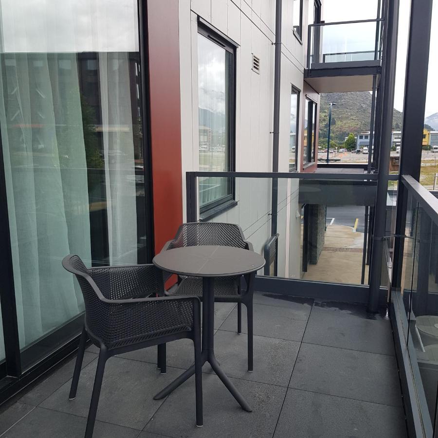 Quest Queenstown Apartments Remarkables Park Esterno foto